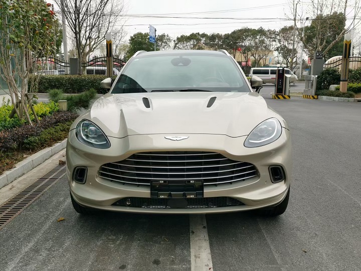 阿斯頓馬丁DBX豪車首選SUV 葉隆汽車集團(tuán)現(xiàn)車報(bào)價